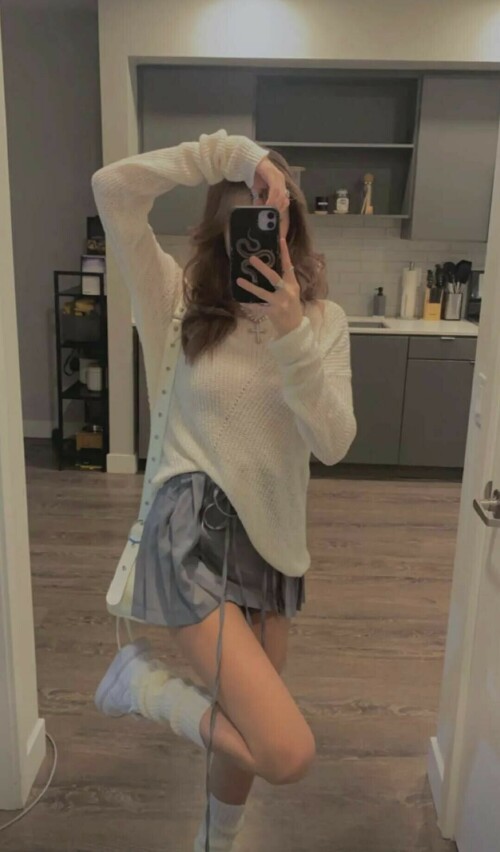 2A707C6E 3717 4B4F B9AA 0AD8686EA2A7