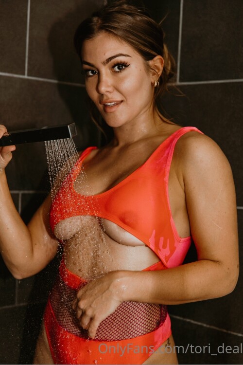 2A9B7AD2 3FA1 4E32 9BF9 C3B89983B893 3292671