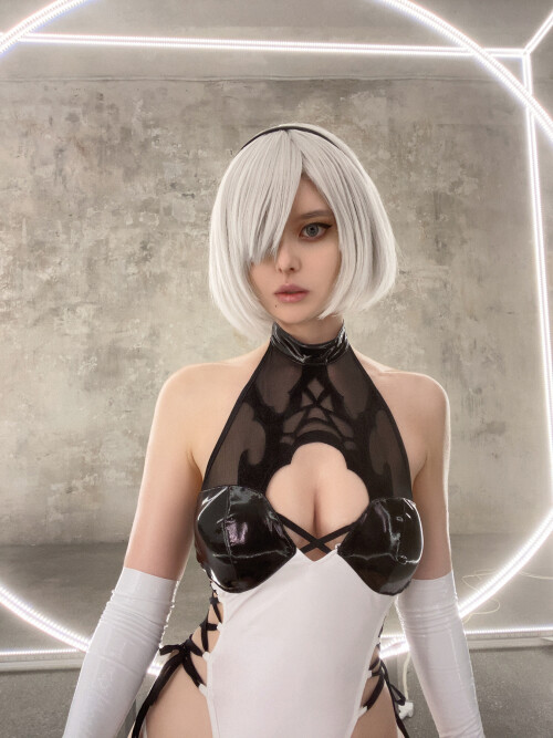 2B021