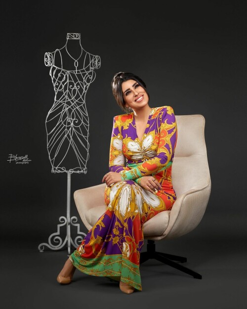 2B3FF1E1 8BD2 44CC B12E 832921454769