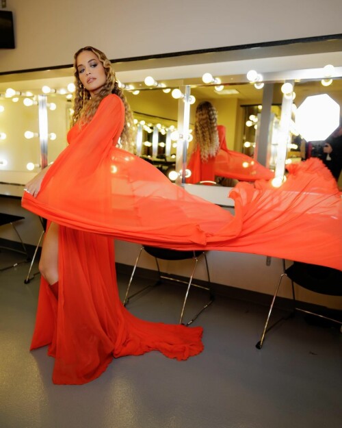 2BF604A1 36FE 40C5 BC8C F318E558CA57