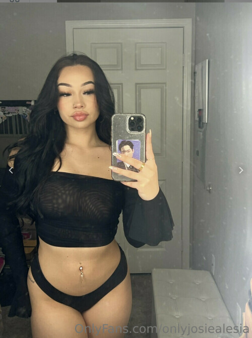 2CAEFF7A A9F4 4485 8911 49AF7F42DDDE