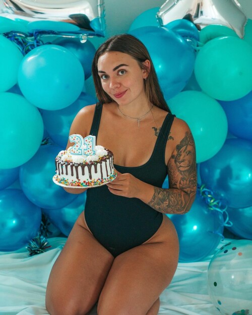 2D2446FE 3E7E 444A 95D7 79BBE432F2B7