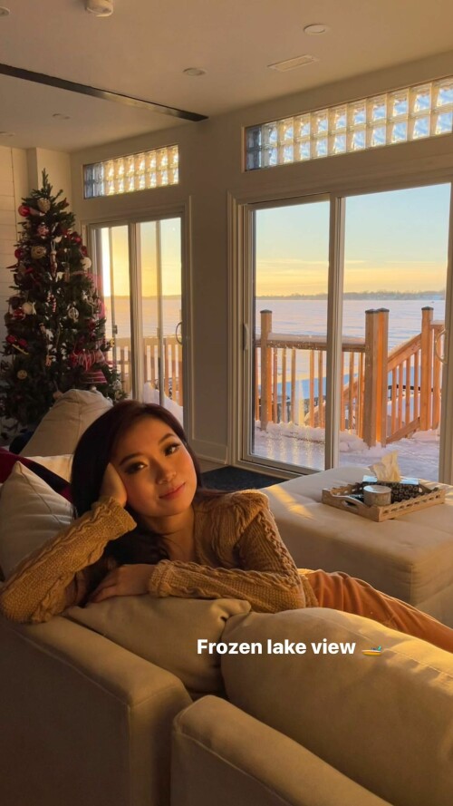 2DD83EF8 DAF7 4FBD 9400 FCDABD8584EC