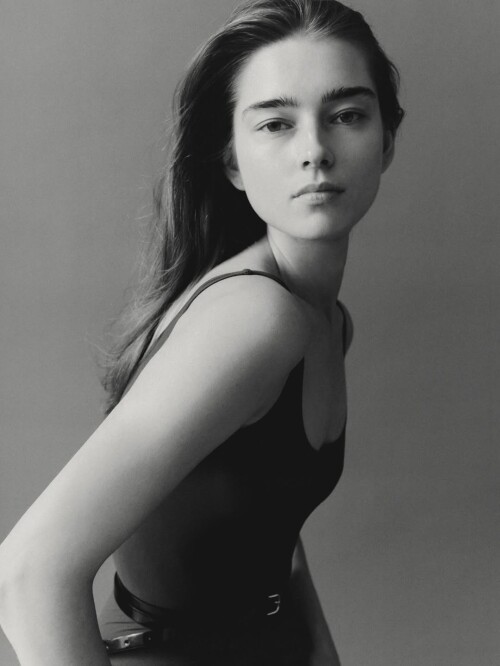 2b239725fa7345abace43f6f24e3b54fee57cb6bc6a90946