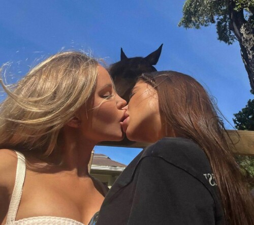 2b4ed763 6814 4f1c 96c2 3b4734e9b045