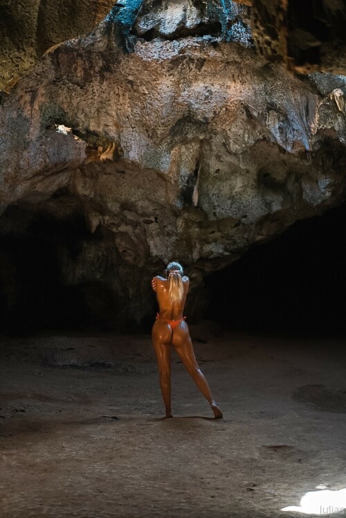 2udsad 1157dd69f896bf479