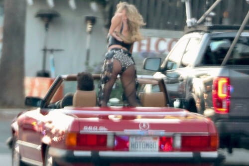 2zMubAse o324caf8d8eced735