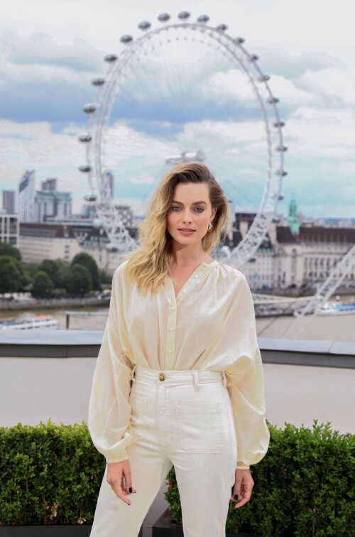 3 Qf2ZXoL232d4a6931808a4e