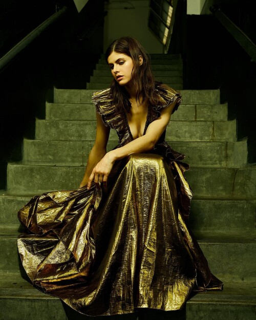 3 uhCcjLW90a648425a2aa33d