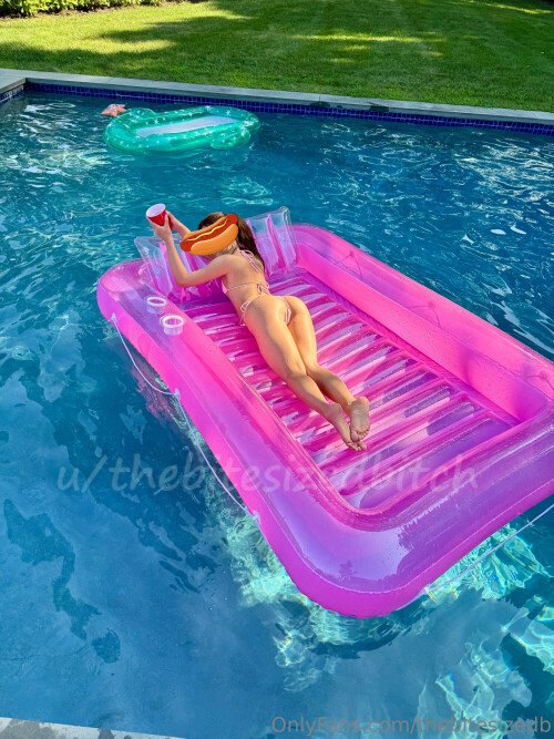 3000x4000 04cb3bd47ee0cb25e86078d64bd875c065ac66aaa72d1fdd