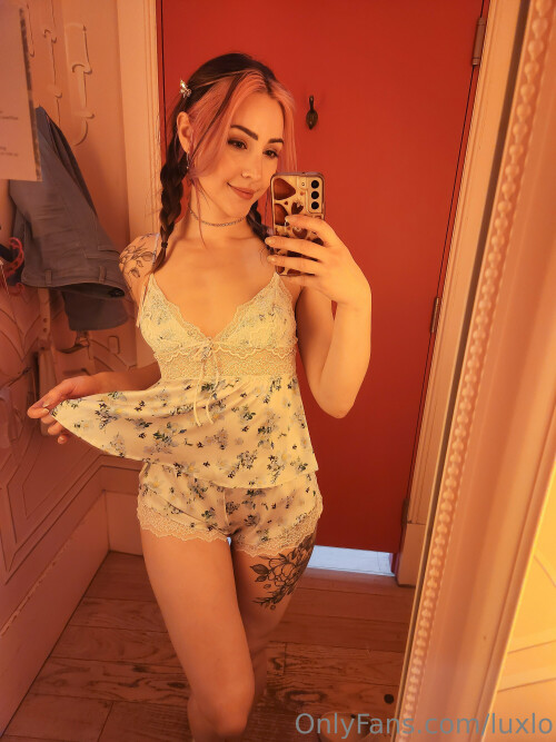 3000x4000 b4147cad3eb0cc15d53f87bd7c6bb0e9e1332a233fdca2e1