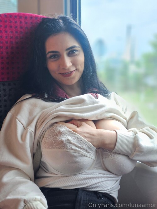 3000x4000 dd13979eb3262d44ef583ec9b635b91474973361f59498ca