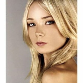 300full-abby-pivaronas_2