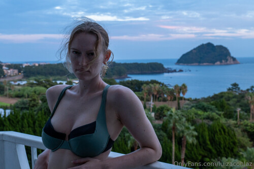 3013696175f5fab78971522095