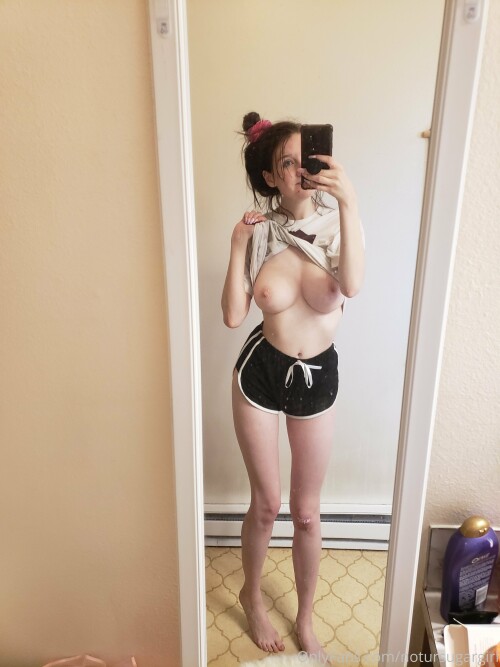 3024x4032 0292fb0eca40a1210233eaf720d832d92a07e21bf19ef35a