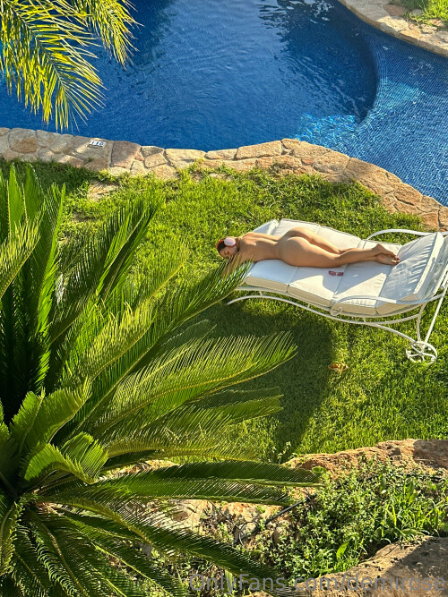 3024x4032 15669217aa26bfe439b9d53e57e168aaf9dbf1037e45df02