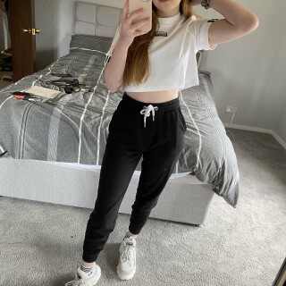 3024x4032_29a910c657171b5aeddbad6137d69630