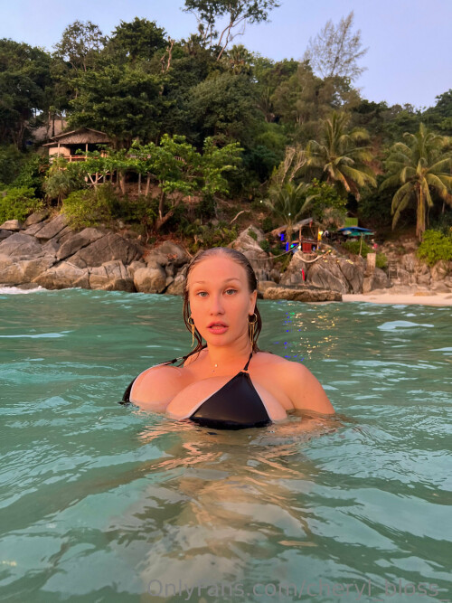 3024x4032 511d5e3fc1ef906372bc94f6eab7784e77b97de399949dab