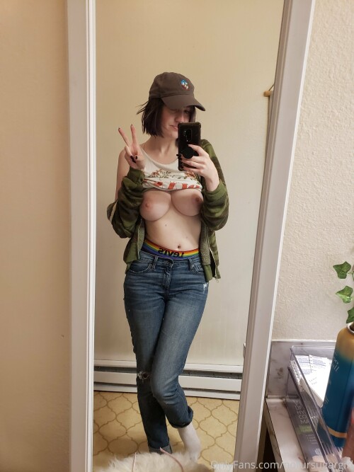 3024x4032 583a10c6d86d7f81f14e701410a887893b7752b8c38d7be5