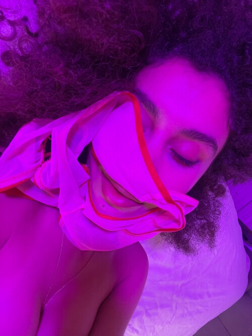 3024x4032_6a58b9bff4dd281ea388950b8d293a1eb1a2fe0231740bc0.jpeg