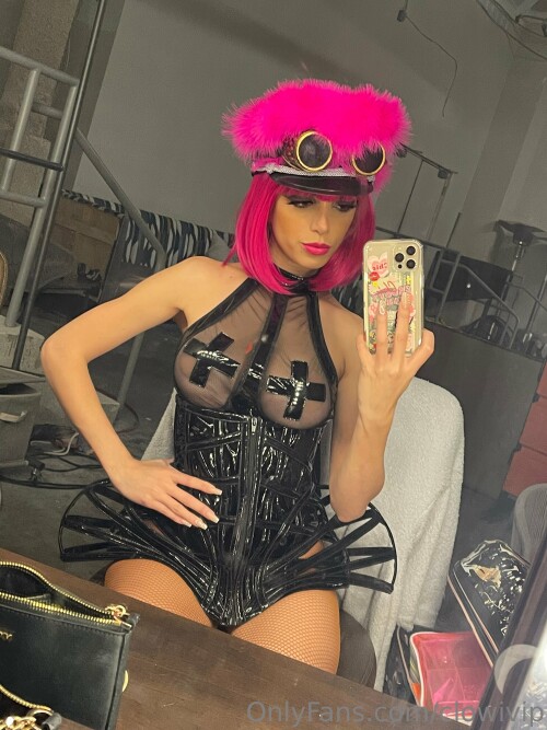 3024x4032 725873f9feb17c2735be8c8bf903345ff890f371c9ef702a