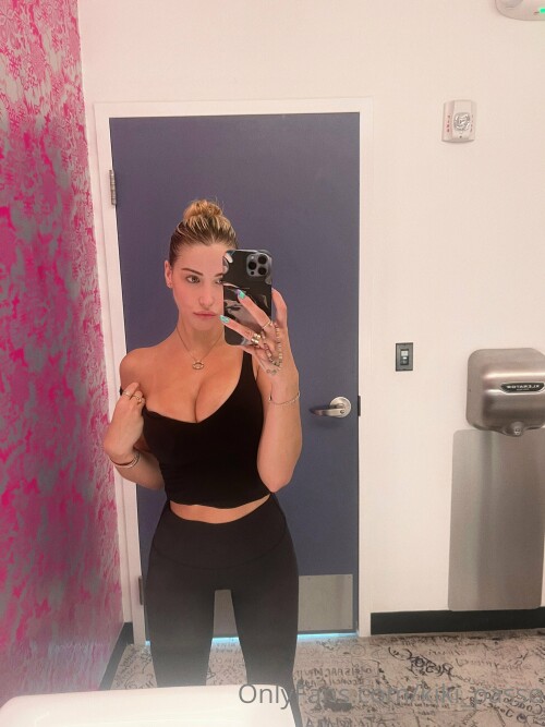 3024x4032 7c7777c0802b7eef955a1d36e332ddaa