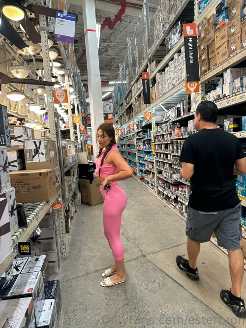 3024x4032 7d885ed665a834c2352c36e3b9a5de2b2fe92940ff189883