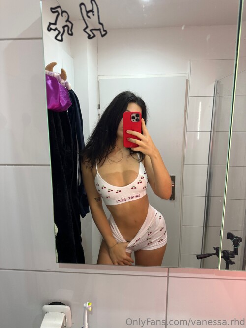 3024x4032 971ba0cc5d7aa9ccfae38a41a09e8cc90262aaac7492be00