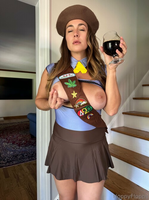 3024x4032_9c8615d2ee8c50d268a40ec4b714a8ea4b2e34a186c3c4b5.jpeg