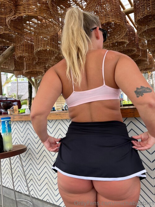 3024x4032 a0a94606f39b87db0b7217c19f3266bd9d6c437c3da4d95d