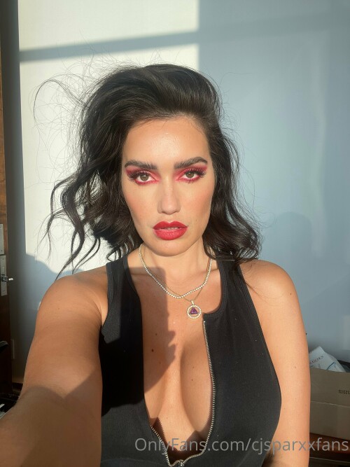 3024x4032 a44976bfdf6d0898b4de6b9a1ac726a7