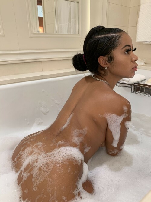 3024x4032 acca066a4ac228431b7ef86cd11894dc774bee052e6e6de6