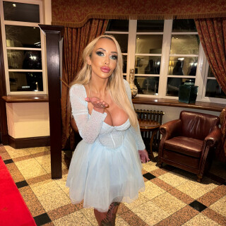 3024x4032_b04845a9b420a1434152c72647fcc48d65d8e3ad4f5cbf99