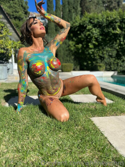 3024x4032 b5db5de501cdee6d4e7c3ec038f67b19c1bab1993eff55e8