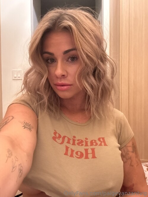 3024x4032 b673e798e8efbbac06ae556763dd111b70a8dbc805d5e402