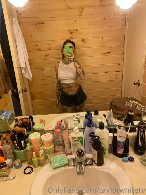 3024x4032 b70a74e8c3a39b62cf3974d9e40a027a