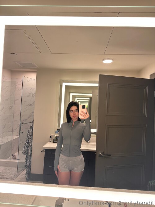 3024x4032 b9106662998ded7184f23ef5382a7cd66c77683d573badac