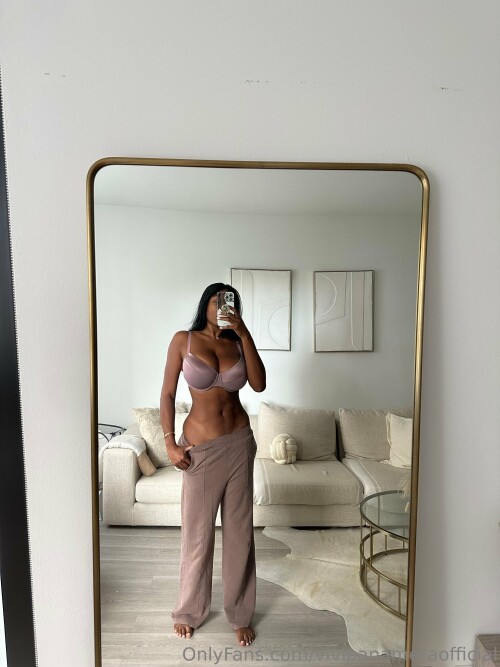 3024x4032 c8bb46526d1c3cd877e31781f38a7886391ec1763d3aa4dc64561c8a9a96ce51