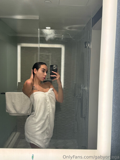 3024x4032 ca0e43ecf55cc5fb5324e836a5524bb6efe3a5885d8d2c19