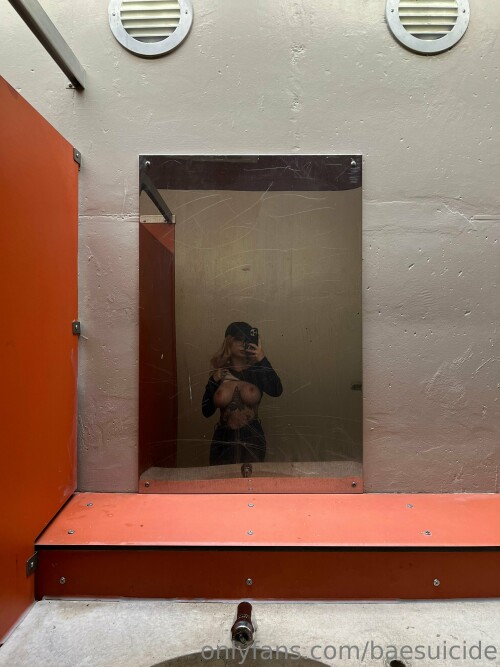 3024x4032 d4f8082078b9e3a798885326e280849c