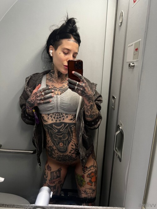 3024x4032 db1407310b1f8e402e68a191a57776f7efdffdd52303ba98