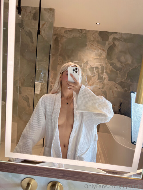 3024x4032 eedd926b56b1c260347da04410d471768da61cb17ade26d0