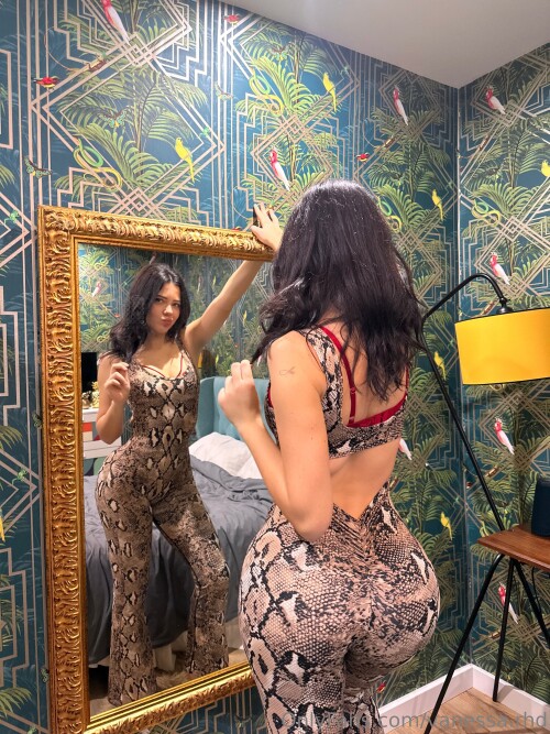 3024x4032 f4ae794a781e9bb8639a90bacaa1c1bdb5ada1d0a3b25c85