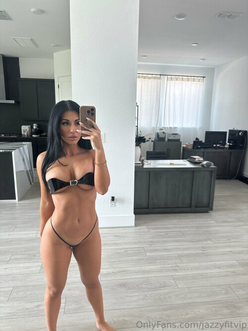 3024x4032 f8f1c57738be79939b7cbec22cbf26af3c5d7ad2cdd21d32