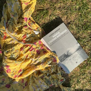 3024x4032_f9e25eff16e7340a8e8b0f7b66be3c5b0e460d10caaf82bb