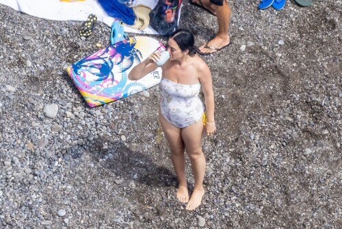 302896092 katy perry swimsuit 68