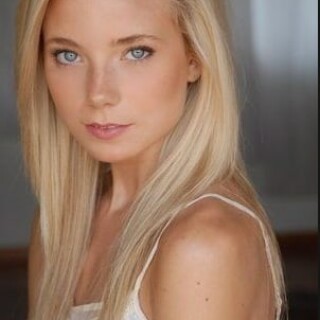 302full-abby-pivaronas