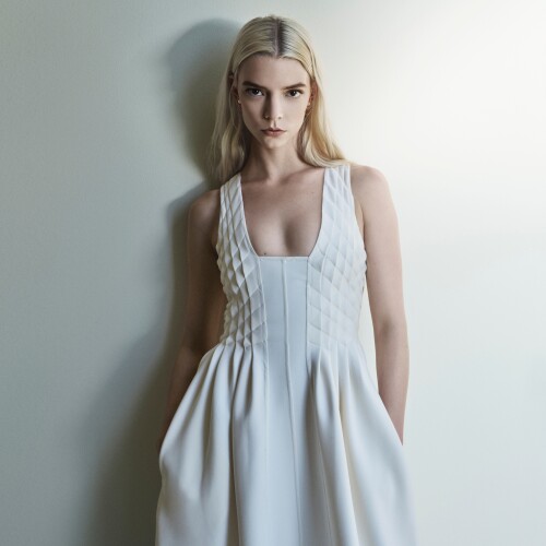 304556507 5435ffdiur87 3