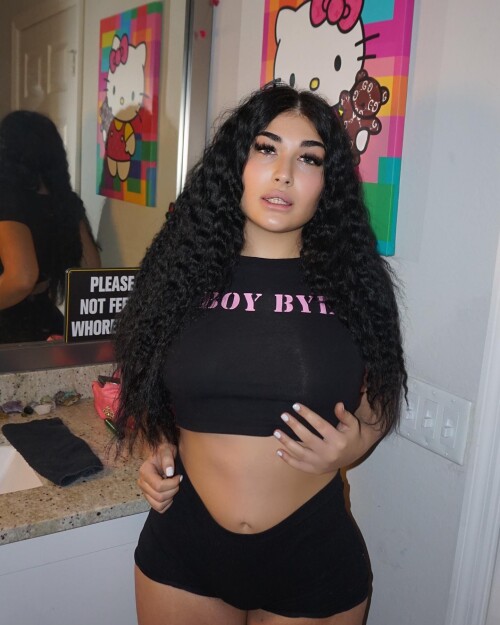 3048390594615903776 490564950de7e93854cc7607